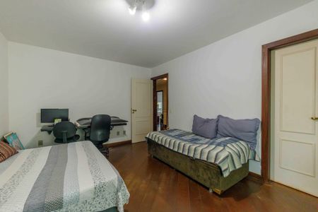 Casa de condomínio para alugar com 600m², 4 quartos e 4 vagasSuíte 4