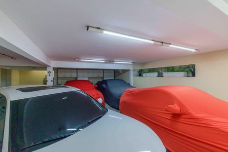 Casa de condomínio para alugar com 600m², 4 quartos e 4 vagasGaragem