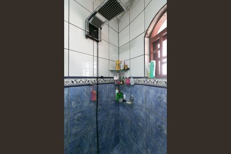 Casa à venda com 100m², 4 quartos e 2 vagas Casa à venda com 100m², 4 quartos e 2 vagasBanheiro da Suíte