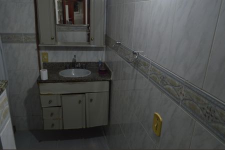 Apartamento à venda com 180m², 3 quartos e 1 vagaBanheiro da Suíte