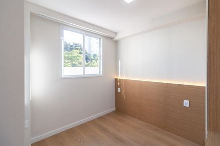 Apartamento à venda com 27m², 1 quarto e sem vaga Apartamento à venda com 27m², 1 quarto e sem vagaStudio