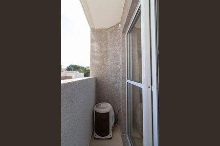 Apartamento à venda com 27m², 1 quarto e sem vaga Apartamento à venda com 27m², 1 quarto e sem vagaVaranda