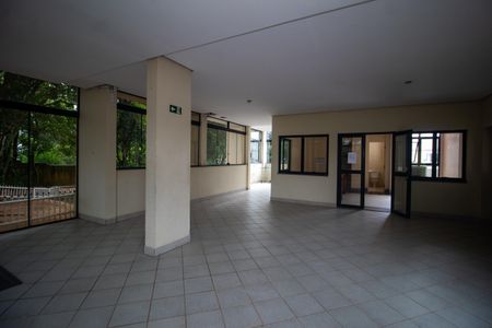 Apartamento à venda com 56m², 2 quartos e 1 vagaHall de entrada