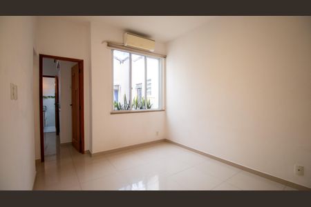 Apartamento para alugar com 48m², 1 quarto e sem vagaSala