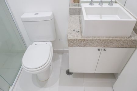 Apartamento para alugar com 67m², 1 quarto e 1 vaga Apartamento para alugar com 67m², 1 quarto e 1 vagaBanheiro da Suíte