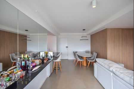 Apartamento à venda com 73m², 2 quartos e 1 vaga Apartamento à venda com 73m², 2 quartos e 1 vagaSala