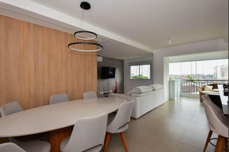 Apartamento à venda com 73m², 2 quartos e 1 vaga Apartamento à venda com 73m², 2 quartos e 1 vagaSala