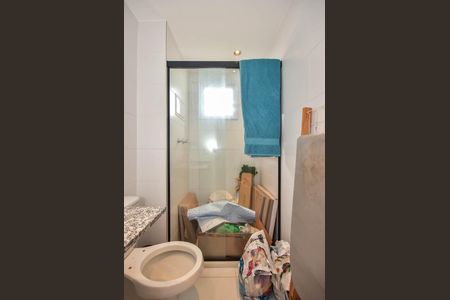 Apartamento à venda com 73m², 2 quartos e 1 vaga Apartamento à venda com 73m², 2 quartos e 1 vagaBanheiro