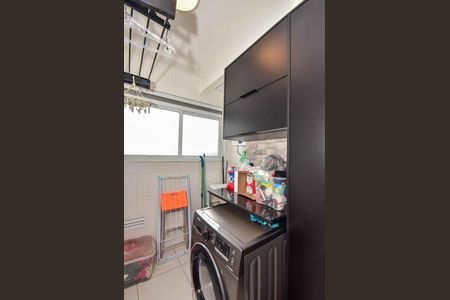 Apartamento à venda com 73m², 2 quartos e 1 vaga Apartamento à venda com 73m², 2 quartos e 1 vagaÁrea de Serviço