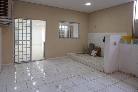 Casa para alugar com 60m², 2 quartos e sem vagaÁrea de Serviço