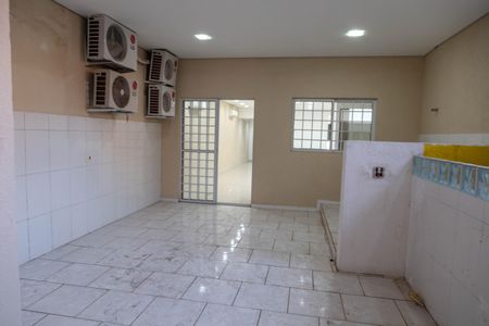 Casa para alugar com 60m², 2 quartos e sem vagaÁrea de Serviço
