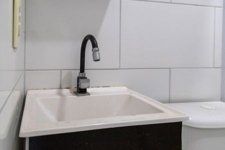 Casa para alugar com 60m², 2 quartos e sem vagaBanheiro