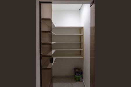 Casa para alugar com 60m², 2 quartos e sem vagaDespensa