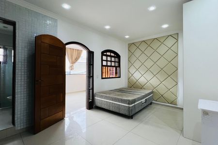 Casa para alugar com 60m², 2 quartos e sem vaga Casa para alugar com 60m², 2 quartos e sem vagaSuíte