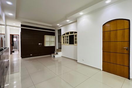 Casa para alugar com 60m², 2 quartos e sem vaga Casa para alugar com 60m², 2 quartos e sem vagaSala