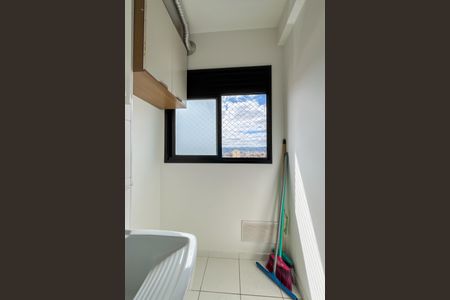 Apartamento à venda com 45m², 2 quartos e 1 vaga Apartamento à venda com 45m², 2 quartos e 1 vagaÁrea de Serviço