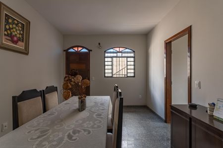Casa à venda com 360m², 3 quartos e 2 vagasSala de Jantar