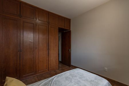 Casa à venda com 360m², 3 quartos e 2 vagasQuarto 1