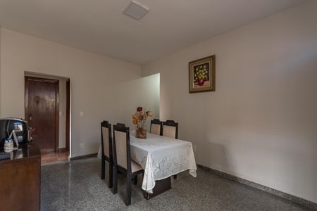 Casa à venda com 360m², 3 quartos e 2 vagasSala de Jantar