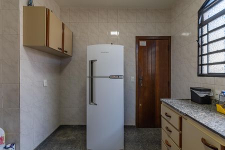 Casa à venda com 360m², 3 quartos e 2 vagasCozinha
