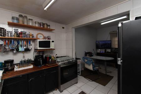 Casa à venda com 265m², 5 quartos e 3 vagas Casa à venda com 265m², 5 quartos e 3 vagasCozinha