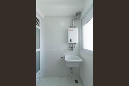 Apartamento para alugar com 66m², 2 quartos e 1 vagaÁrea de Serviço