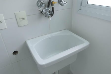 Apartamento para alugar com 66m², 2 quartos e 1 vagaÁrea de Serviço