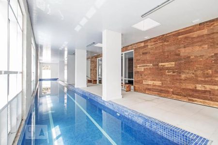 Apartamento para alugar com 66m², 2 quartos e 1 vagaPiscina