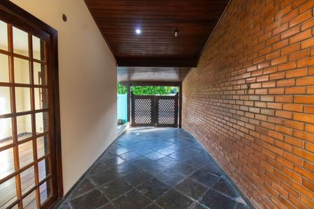 Casa de condomínio para alugar com 74m², 2 quartos e 1 vagaGaragem