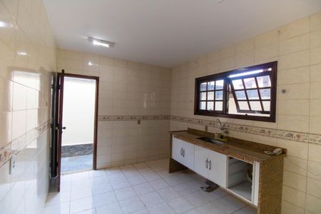 Casa de condomínio para alugar com 74m², 2 quartos e 1 vagaCozinha