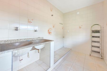 Casa para alugar com 236m², 3 quartos e 2 vagasCozinha e Área de Serviço