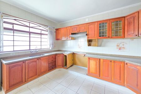 Casa para alugar com 236m², 3 quartos e 2 vagasCozinha e Área de Serviço