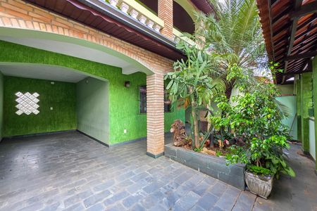 Casa para alugar com 236m², 3 quartos e 2 vagasGaragem