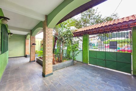 Casa para alugar com 236m², 3 quartos e 2 vagasGaragem