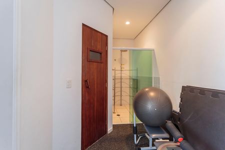 Apartamento à venda com 110m², 3 quartos e 3 vagas Apartamento à venda com 110m², 3 quartos e 3 vagasSaúna