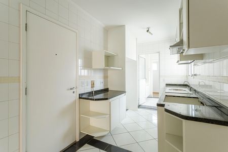 Apartamento à venda com 110m², 3 quartos e 3 vagas Apartamento à venda com 110m², 3 quartos e 3 vagasCozinha