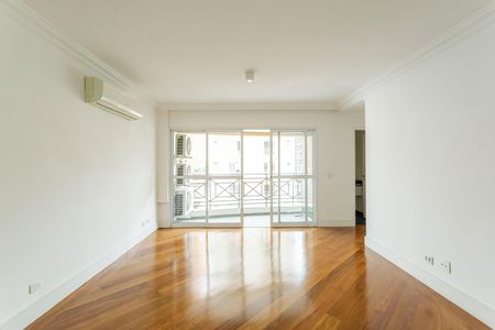 Apartamento à venda com 110m², 3 quartos e 3 vagas Apartamento à venda com 110m², 3 quartos e 3 vagasSala