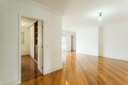 Apartamento à venda com 110m², 3 quartos e 3 vagas Apartamento à venda com 110m², 3 quartos e 3 vagasSala