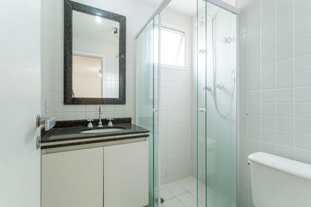 Apartamento à venda com 110m², 3 quartos e 3 vagas Apartamento à venda com 110m², 3 quartos e 3 vagasBanheiro Social