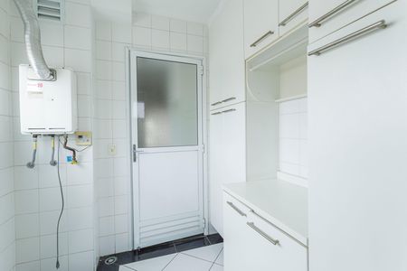 Apartamento à venda com 110m², 3 quartos e 3 vagas Apartamento à venda com 110m², 3 quartos e 3 vagasÁrea de Serviço
