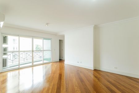 Apartamento à venda com 110m², 3 quartos e 3 vagas Apartamento à venda com 110m², 3 quartos e 3 vagasSala