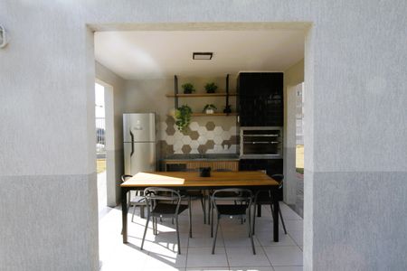 Apartamento para alugar com 47m², 2 quartos e 1 vagaÁrea comum - Churrasqueira