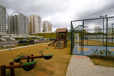 Apartamento para alugar com 47m², 2 quartos e 1 vagaÁrea comum - Playground