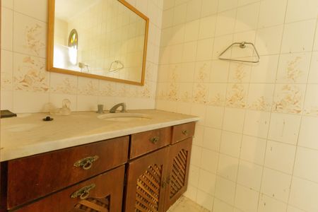 Casa para alugar com 500m², 7 quartos e 2 vagasBanheiro da Suíte 5