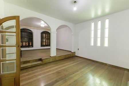 Casa para alugar com 500m², 7 quartos e 2 vagasSala 3