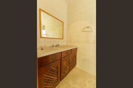 Casa para alugar com 500m², 7 quartos e 2 vagasBanheiro da Suíte 5