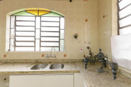 Casa para alugar com 500m², 7 quartos e 2 vagasCozinha