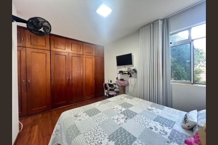 Apartamento à venda com 210m², 4 quartos e 3 vagasQuarto 3
