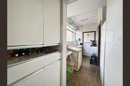 Apartamento à venda com 210m², 4 quartos e 3 vagasCozinha/Area de Serviço