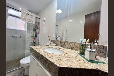 Apartamento à venda com 210m², 4 quartos e 3 vagasBanheiro da Suíte
